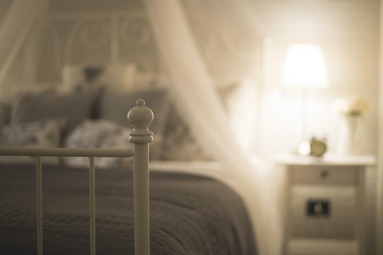 Elegant B&B - Il Vicolo Storico Salerno Exteriör bild