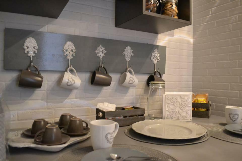 Elegant B&B - Il Vicolo Storico Salerno Exteriör bild