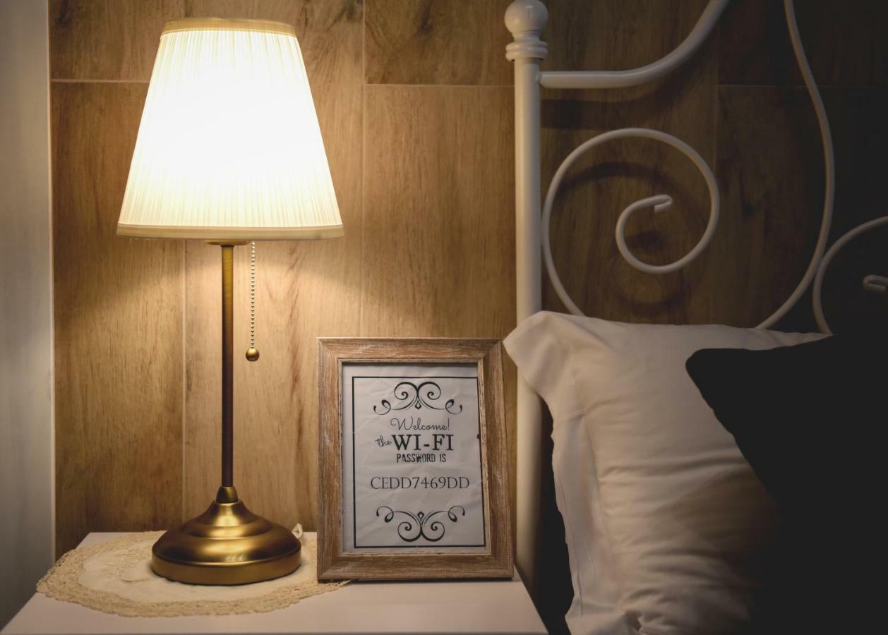 Elegant B&B - Il Vicolo Storico Salerno Exteriör bild